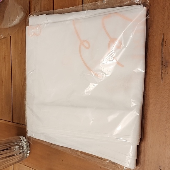 David's Bridal wedding gown garnet bag - Picture 3 of 4